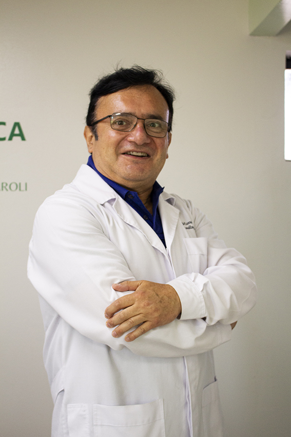 Dr. Juan Carrasco Pennaroli